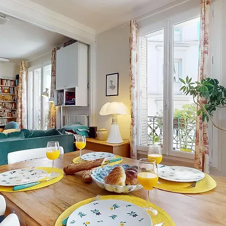 Appartamento 5 Pieces Familial Au Pied De Montmartre *